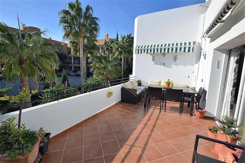 Apartamento Estepona Golf Eksteriør bilde