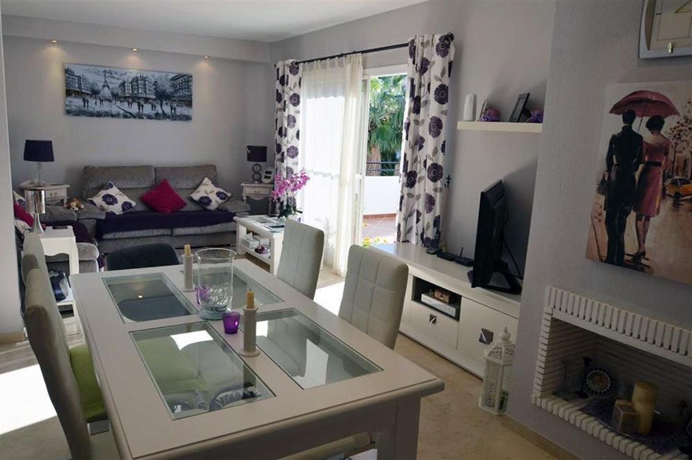 Apartamento Estepona Golf Eksteriør bilde